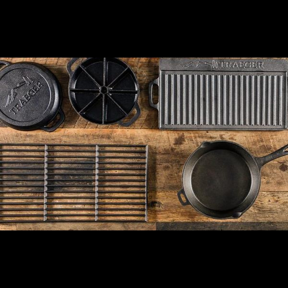 Traeger CAST IRON REVERSIBLE GRIDDLE