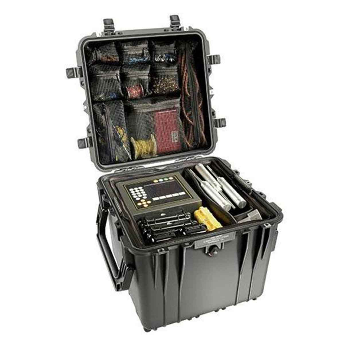 Pelican Protector Case 0340 WL/WF - Black