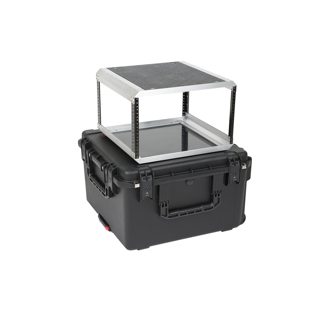 SKB iSeries Case with Removeable 10U Aluminum Shallow Rack Cage - TSA Locks - Wheels