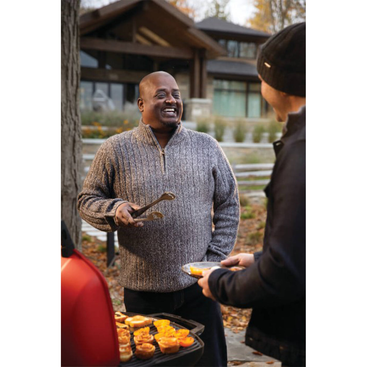 Napoleon TravelQ TM 285w/ Scissor Cart and Griddle/RED OR BPK