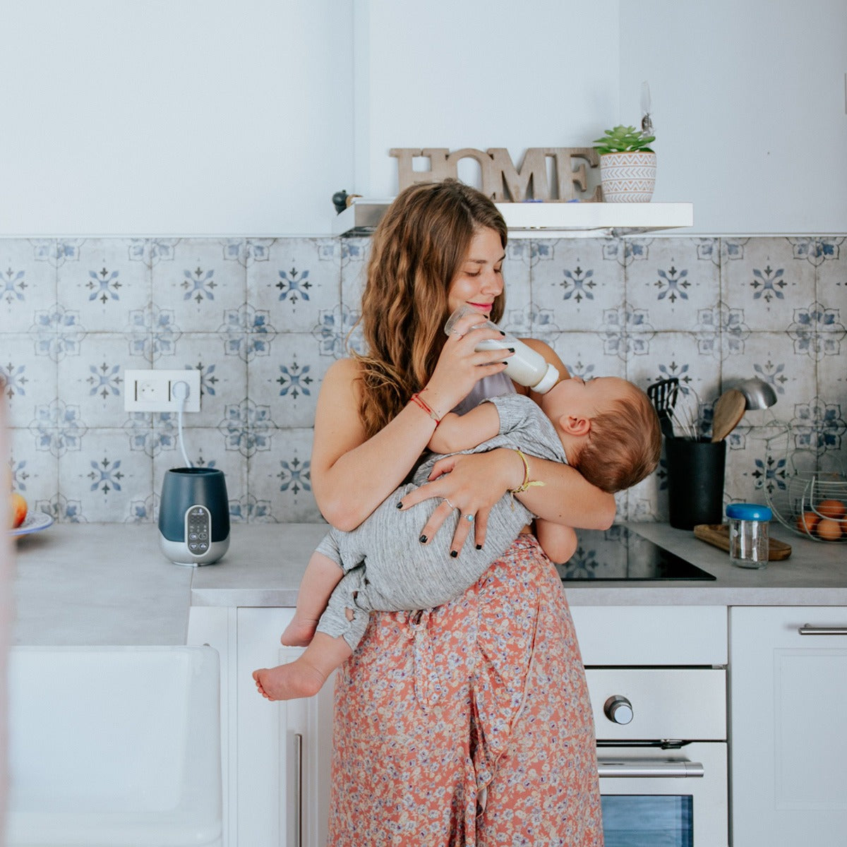 BabyMoov NutriSmart Car & Home Bottle & Food Warmer / Programmable LCD / 80 seconds to heat 65ml of water