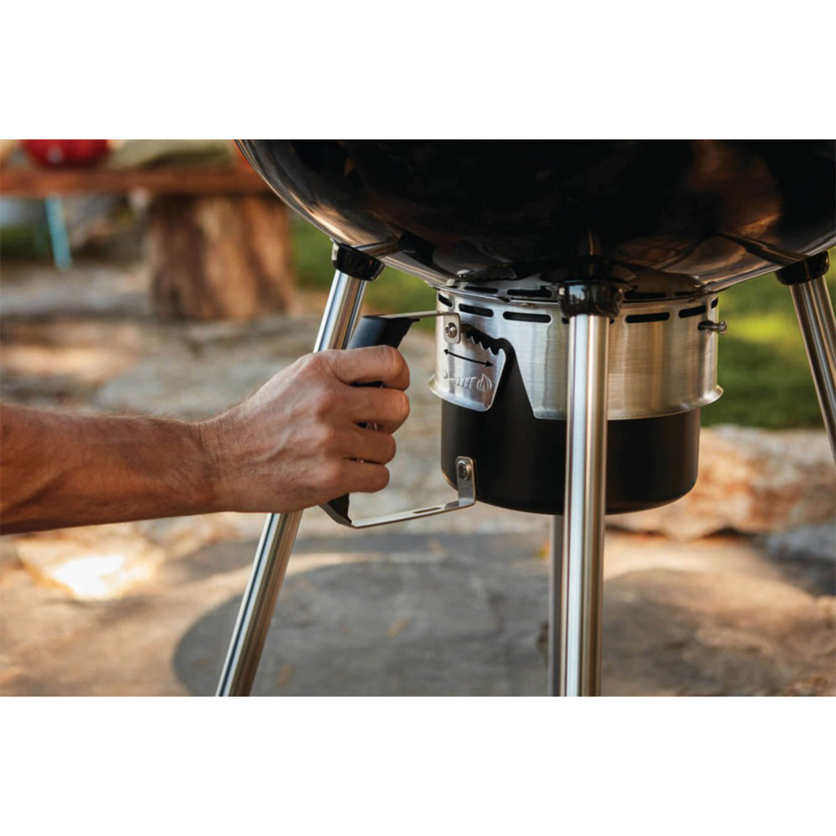 Napoleon 22" Charcoal Kettle Grill, Black