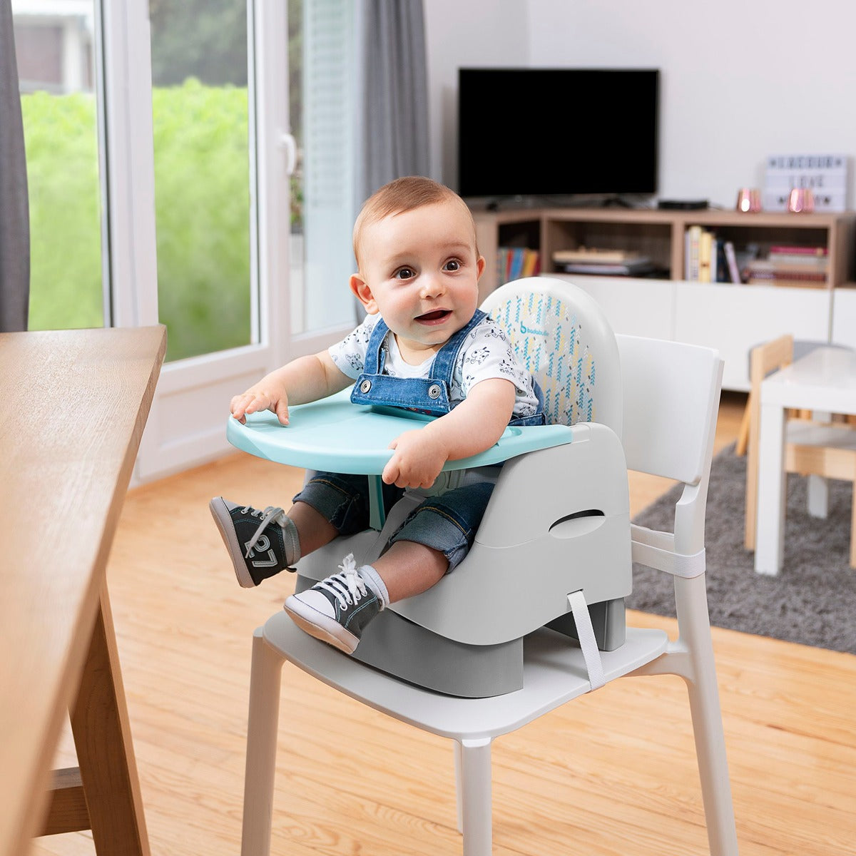 Badabulle - Trendy Feeding Comfort Booster Seat, Ultra Compact