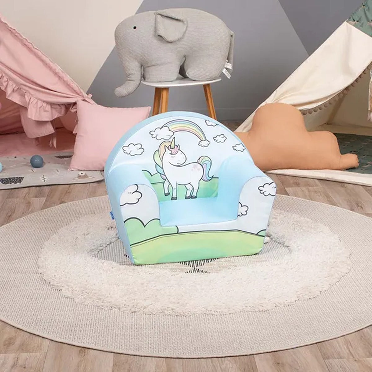 Delsit Delsit Arm Chair Unicorn On Meadow