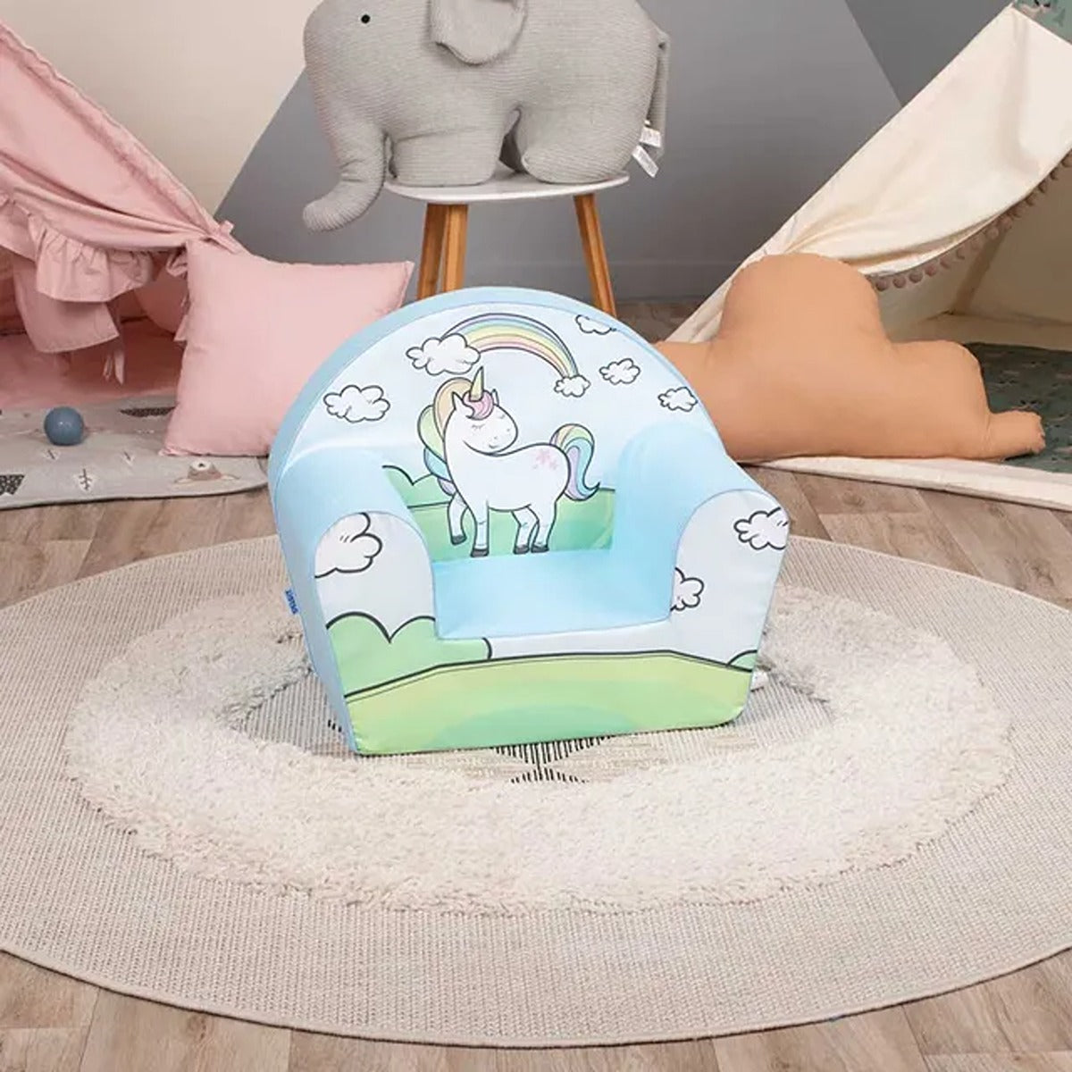 Delsit Delsit Arm Chair Unicorn On Meadow