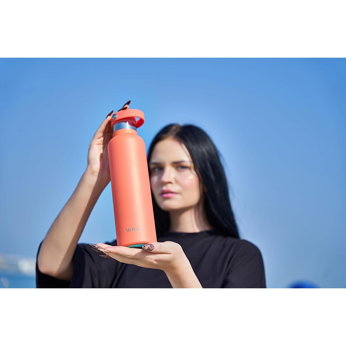 Moya Moya  Black Sea   700ml Insulated Sustainable Water Bottle Coral