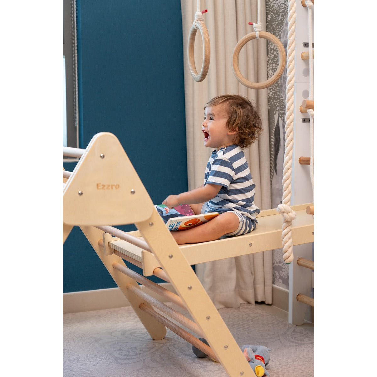 Ezzro Natural Medium Climbing Foldable Triangle With Duo Board