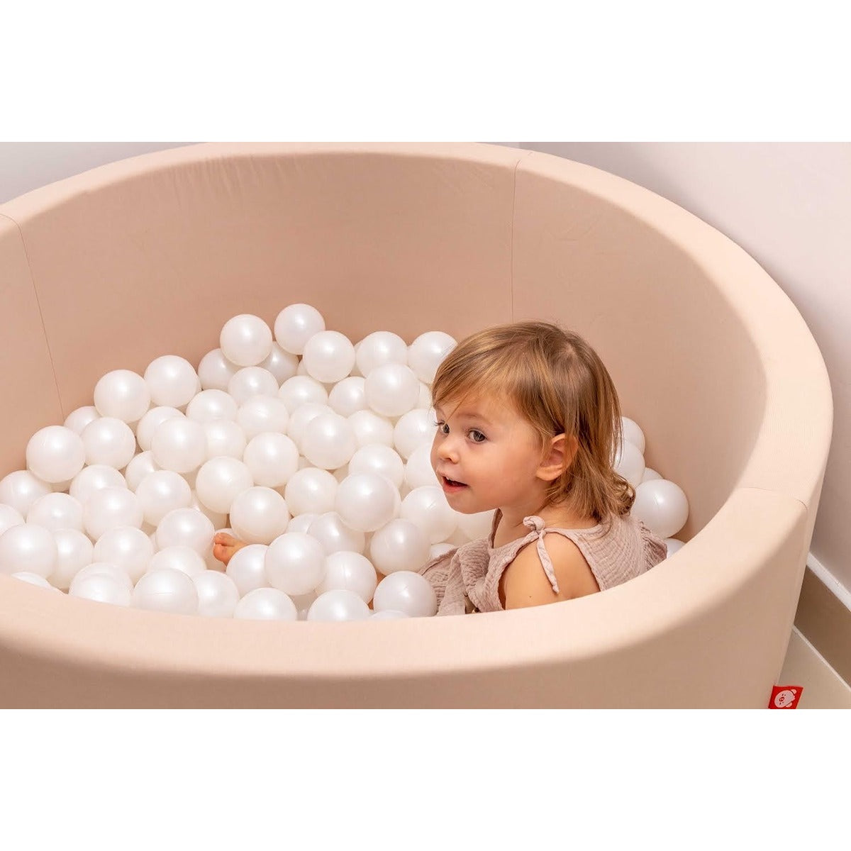Ezzro Ezzro - Beige - 120x50 - Round Ball Pit - With 200 Balls (Pearl, Golden, White)