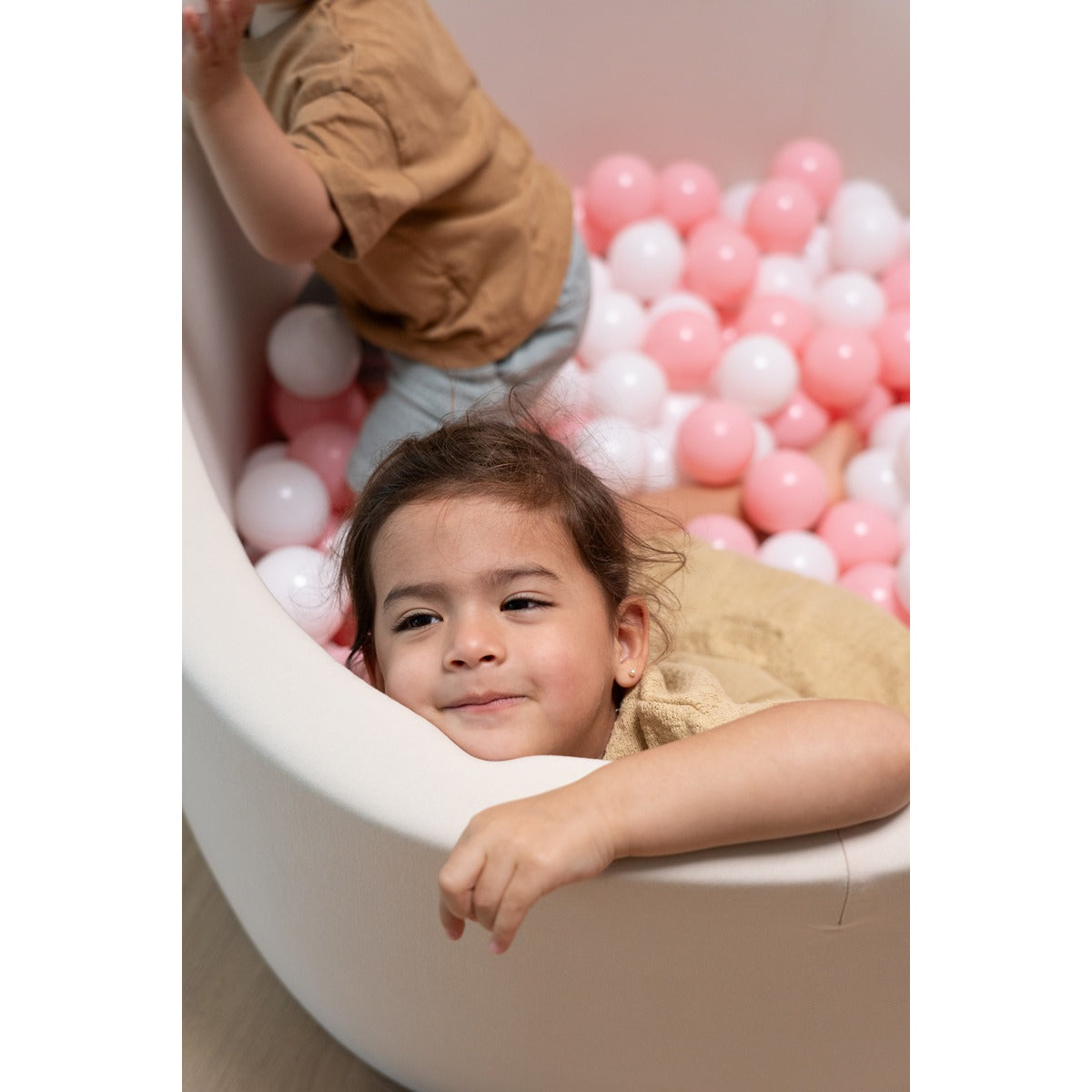 Ezzro Ezzro - Beige - 120x50 - Round Ball Pit - With 400 Balls (Pearl, Aquamarine)
