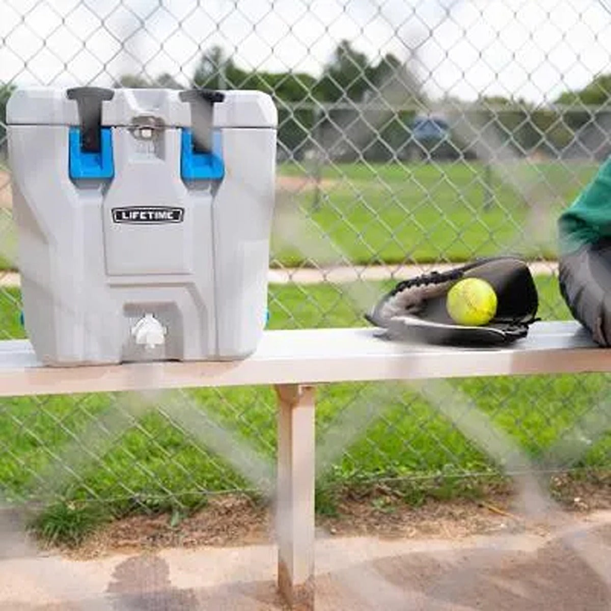 Lifetime Cooler, 20 Quart , Boulder Gray