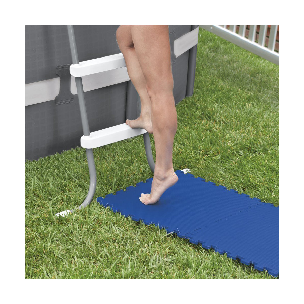 Intex Interlocking Padded Floor Protector
