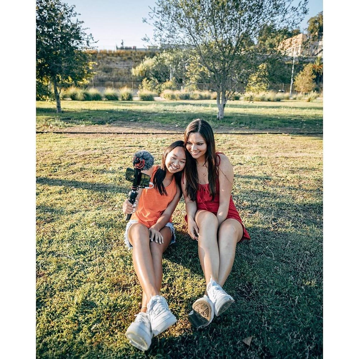 Joby JOBY Wavo Mobile Compact On-Camera Microphone