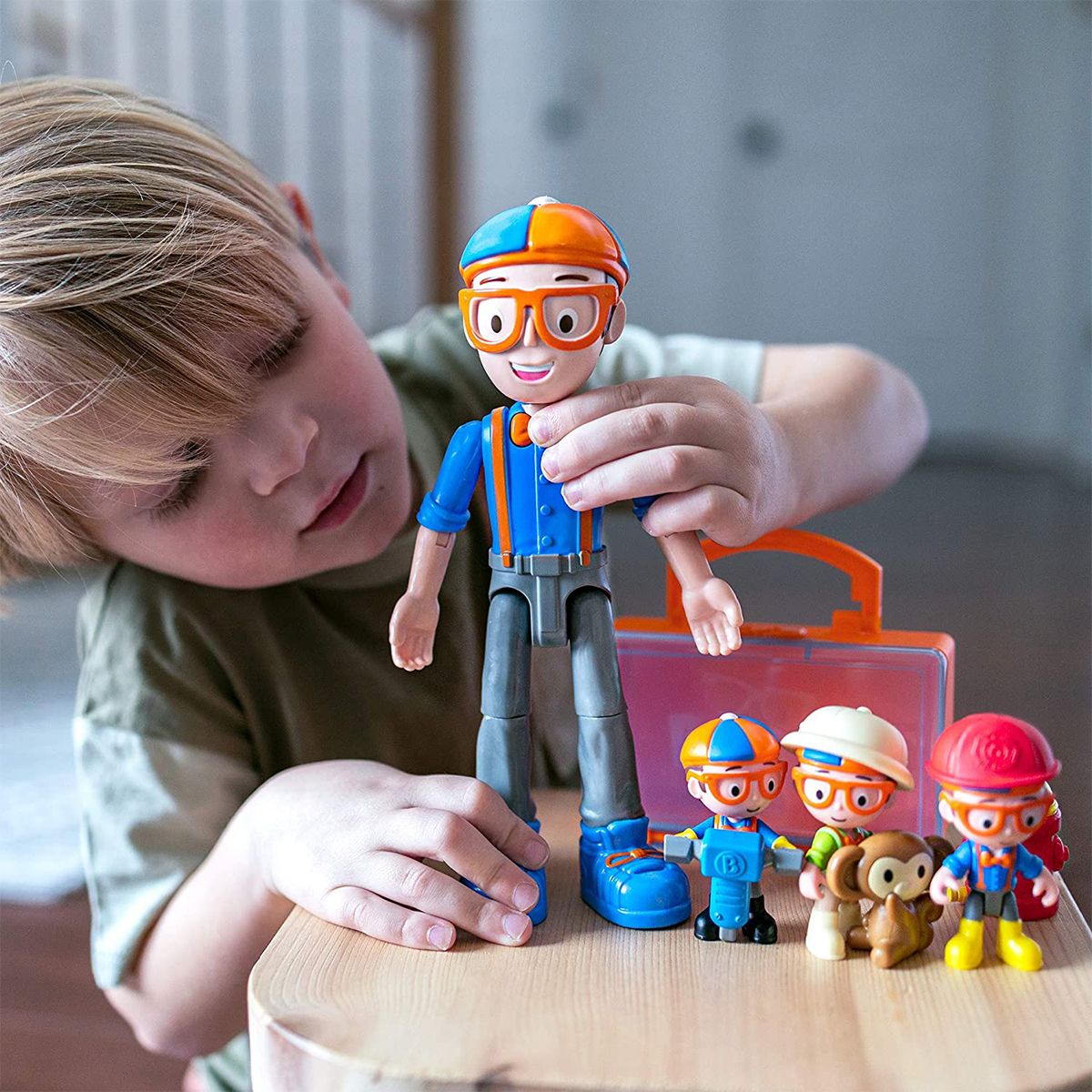 jaswar Blippi Deluxe Figure Blind Box Cdu12 Woc
