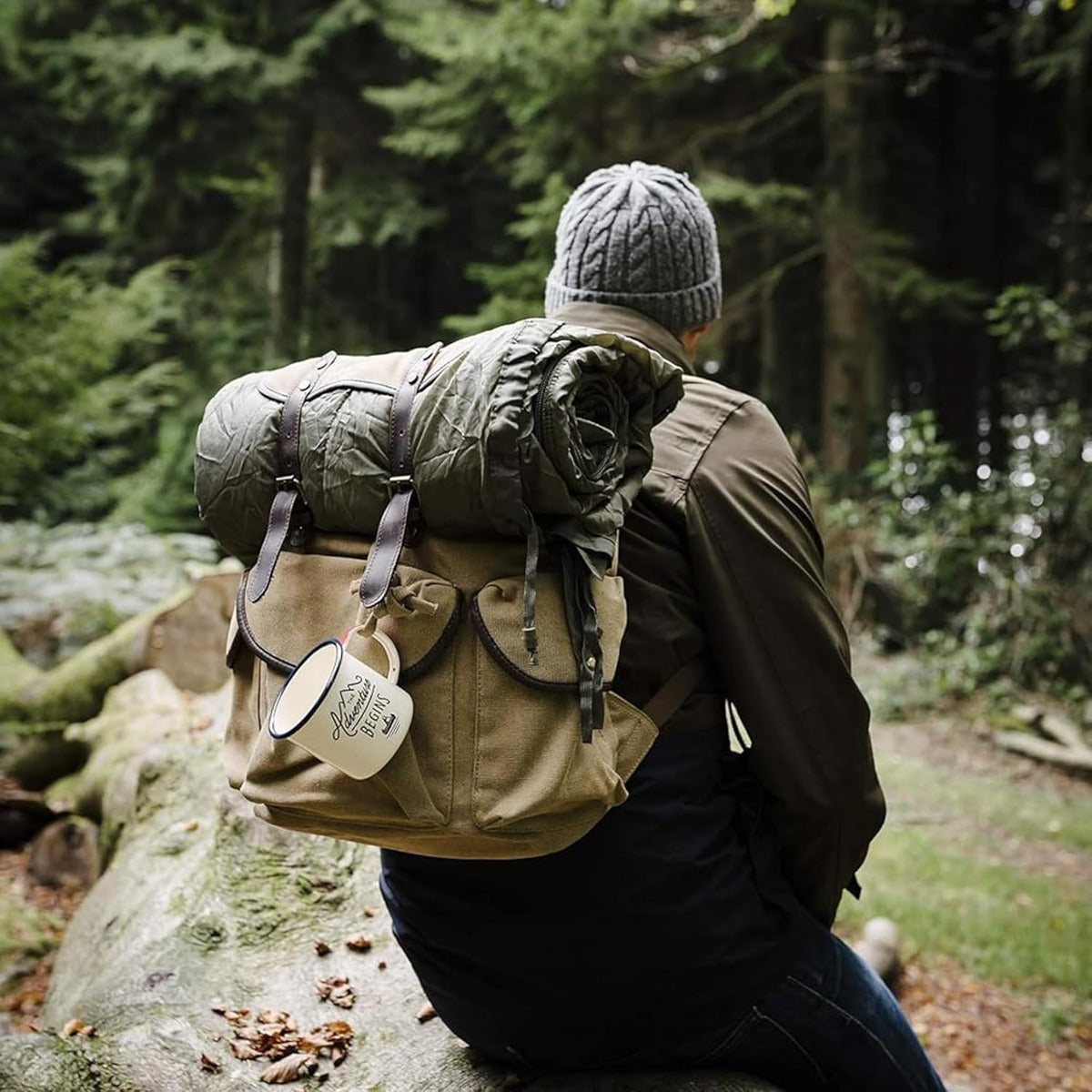 Gentlmens Hardware Enamel Mug - Adventure Begins