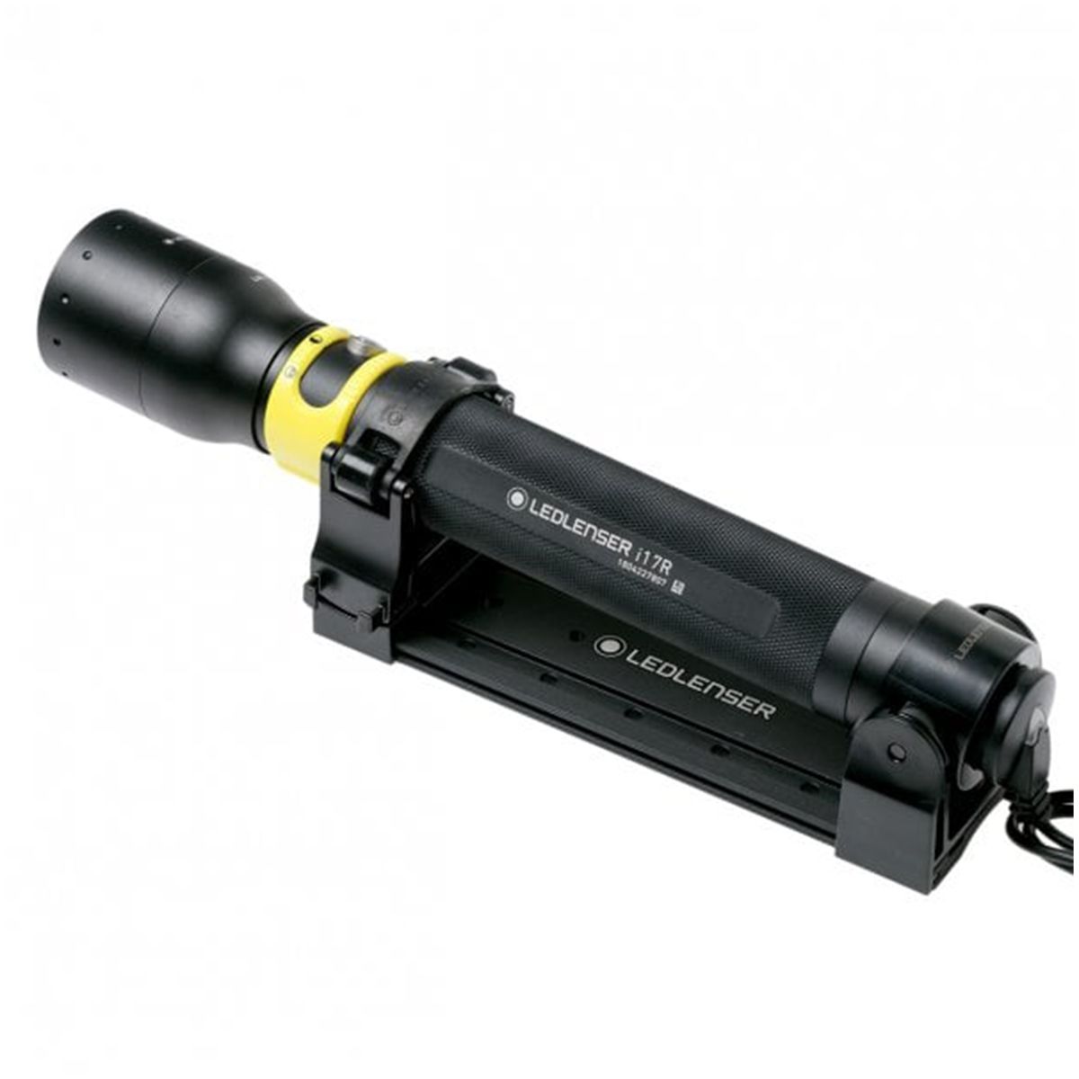 Ledlenser i17R flashlight case