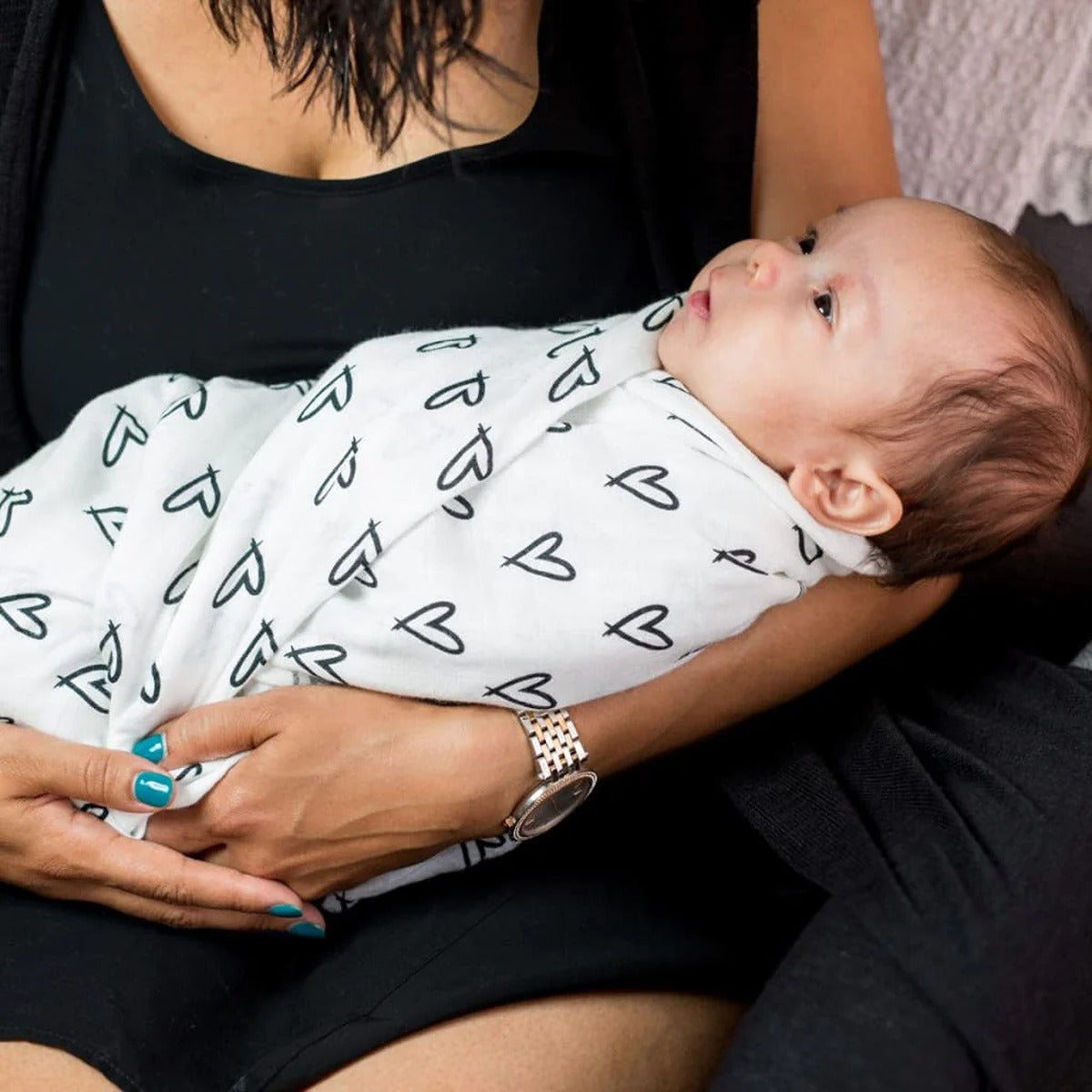 Lulujo Bamboo Swaddle - Messy Hearts