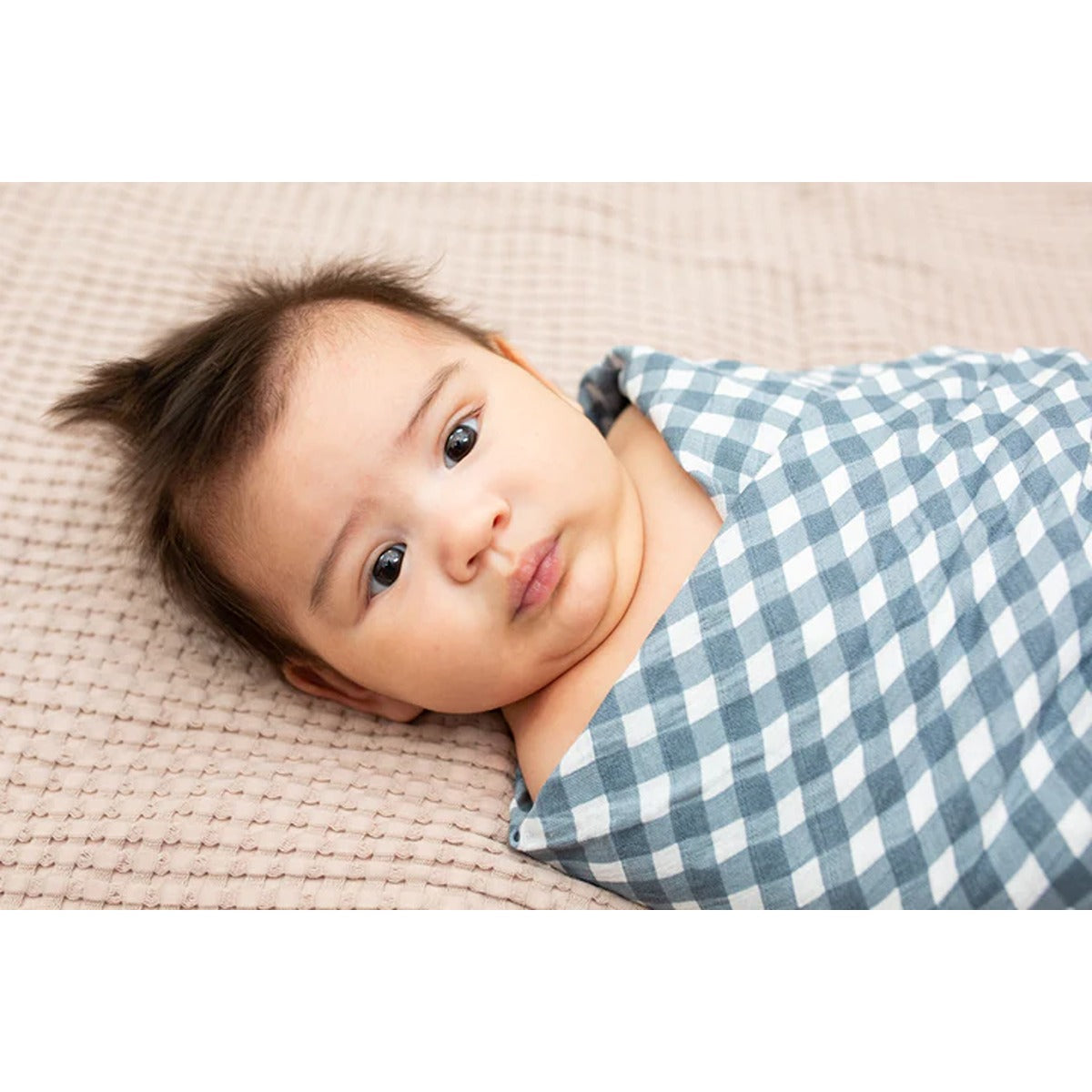 Lulujo 2-pack Cotton Swaddles - Fish / Navy Gingham