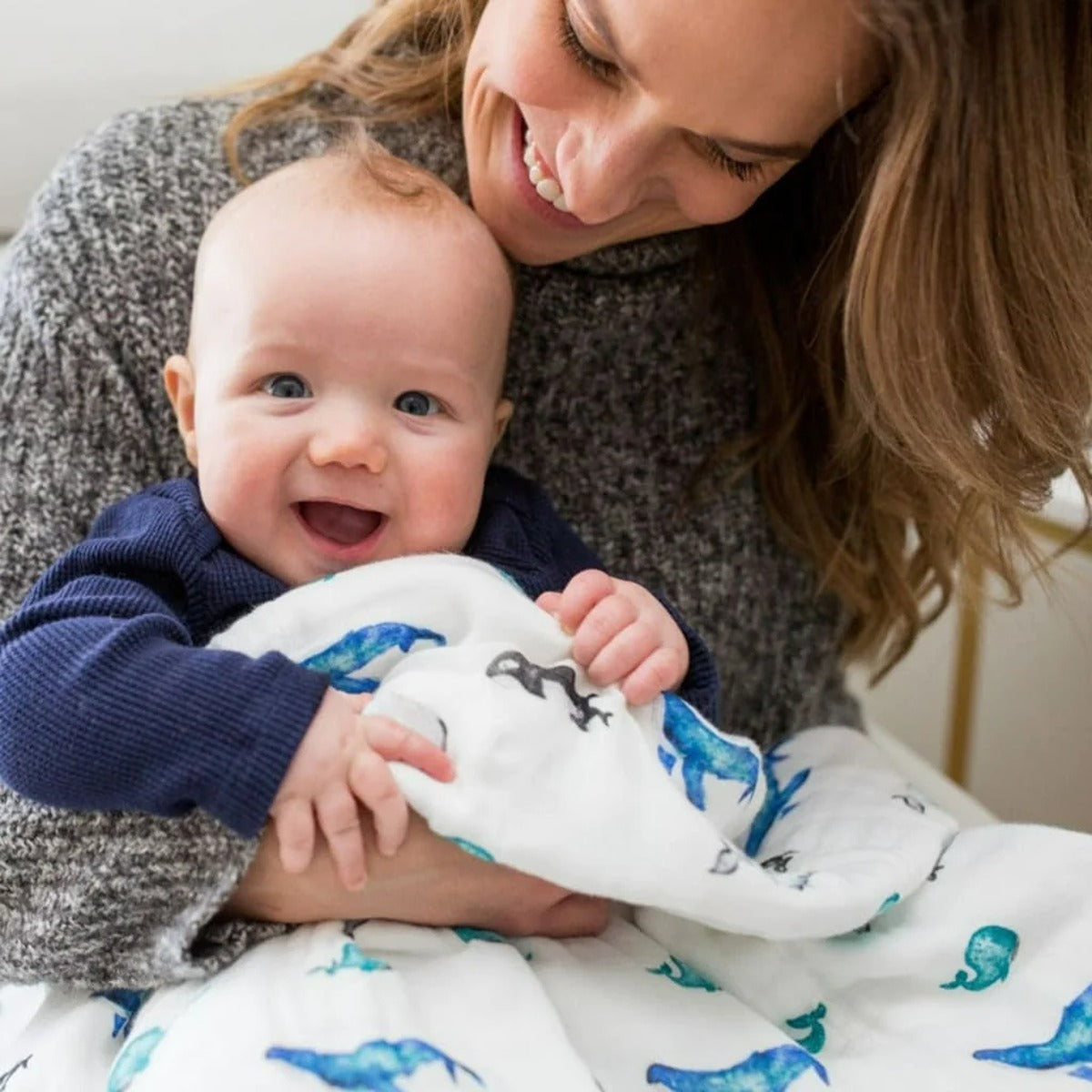 Lulujo Bamboo Crib Quilt - Whales