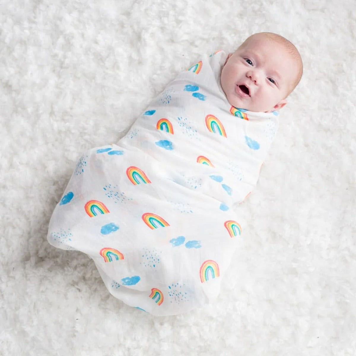Lulujo Muslin Swaddle - Rainbow Sky