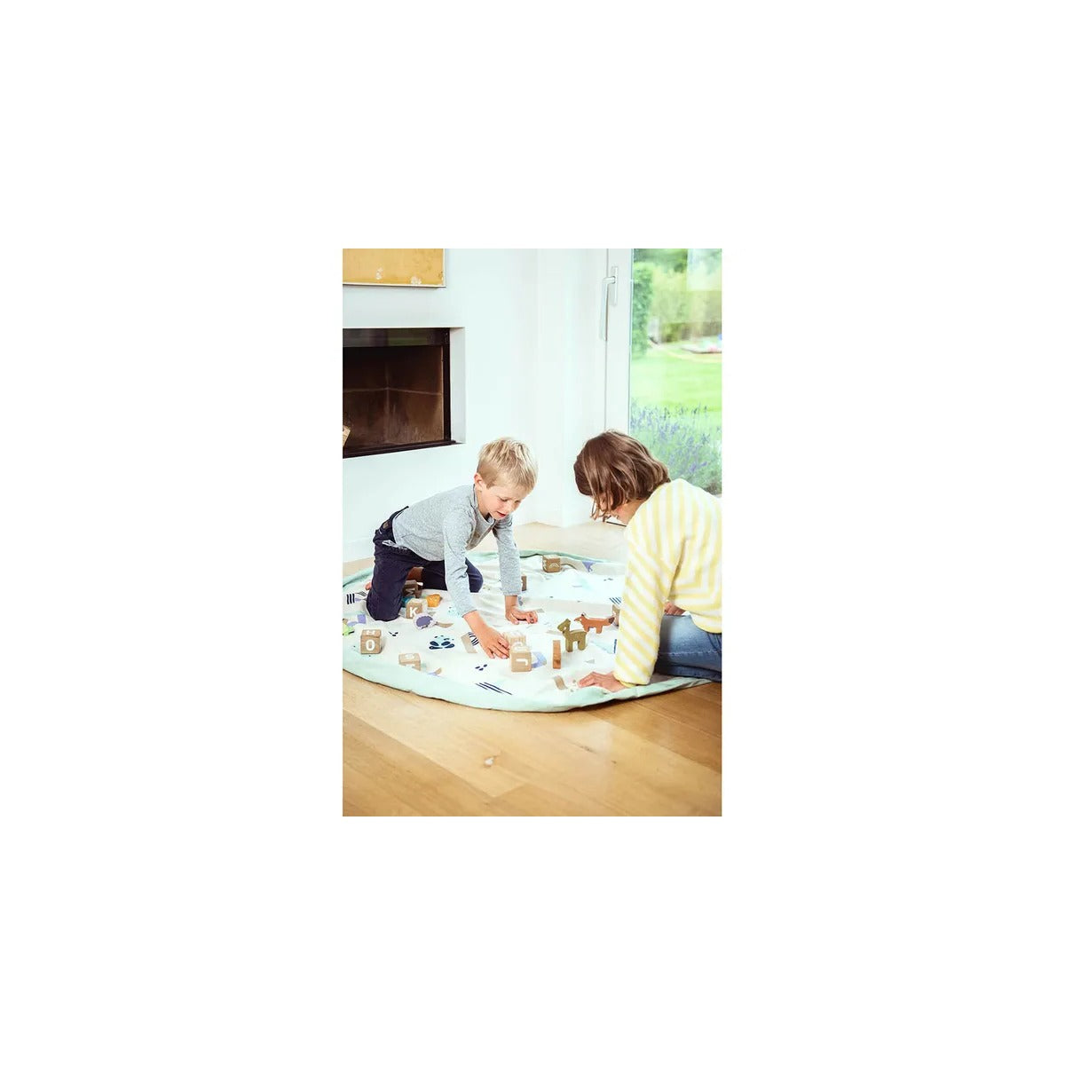 Play and Go Playmat & Storage Bag - Animal Alphabet