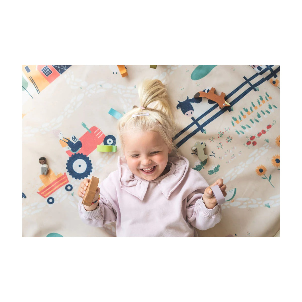 Play and Go Playmat & Storage Bag - Farm