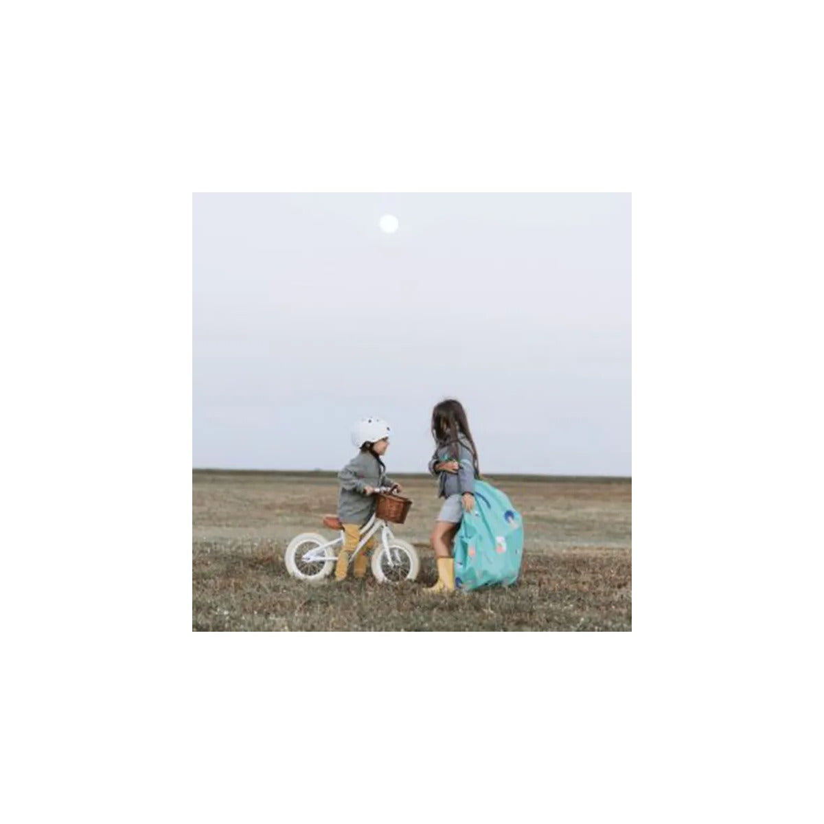 Play and Go Playmat & Storage Bag - Outdoor Play