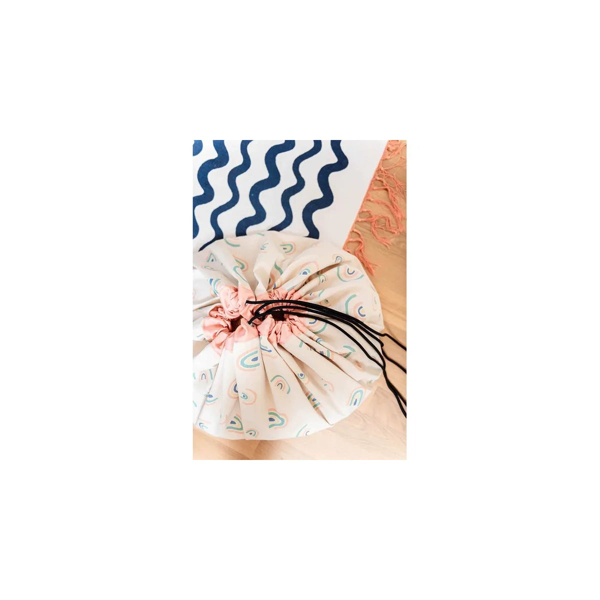 Play and Go Playmat & Storage Bag - Rainbows