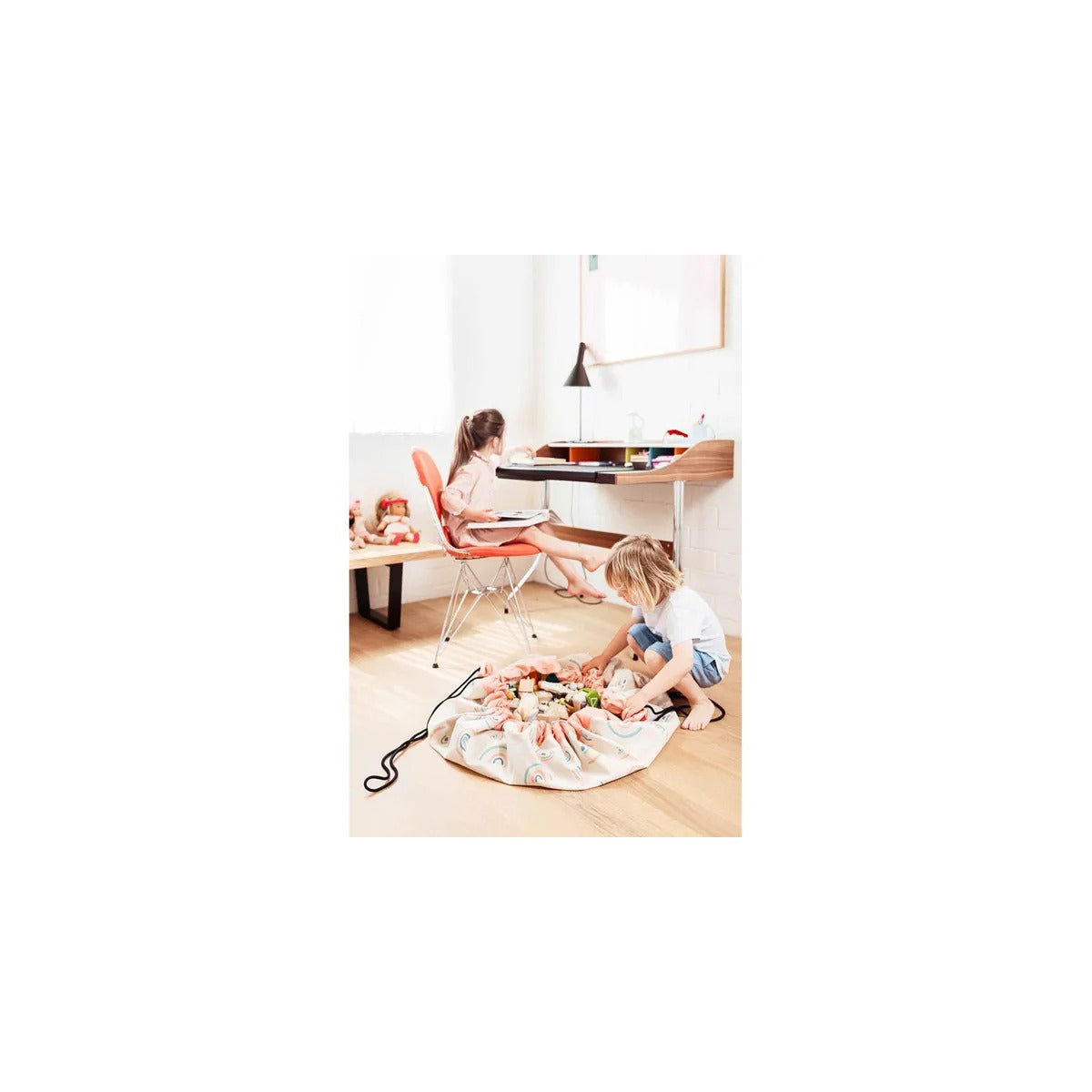 Play and Go Playmat & Storage Bag - Rainbows