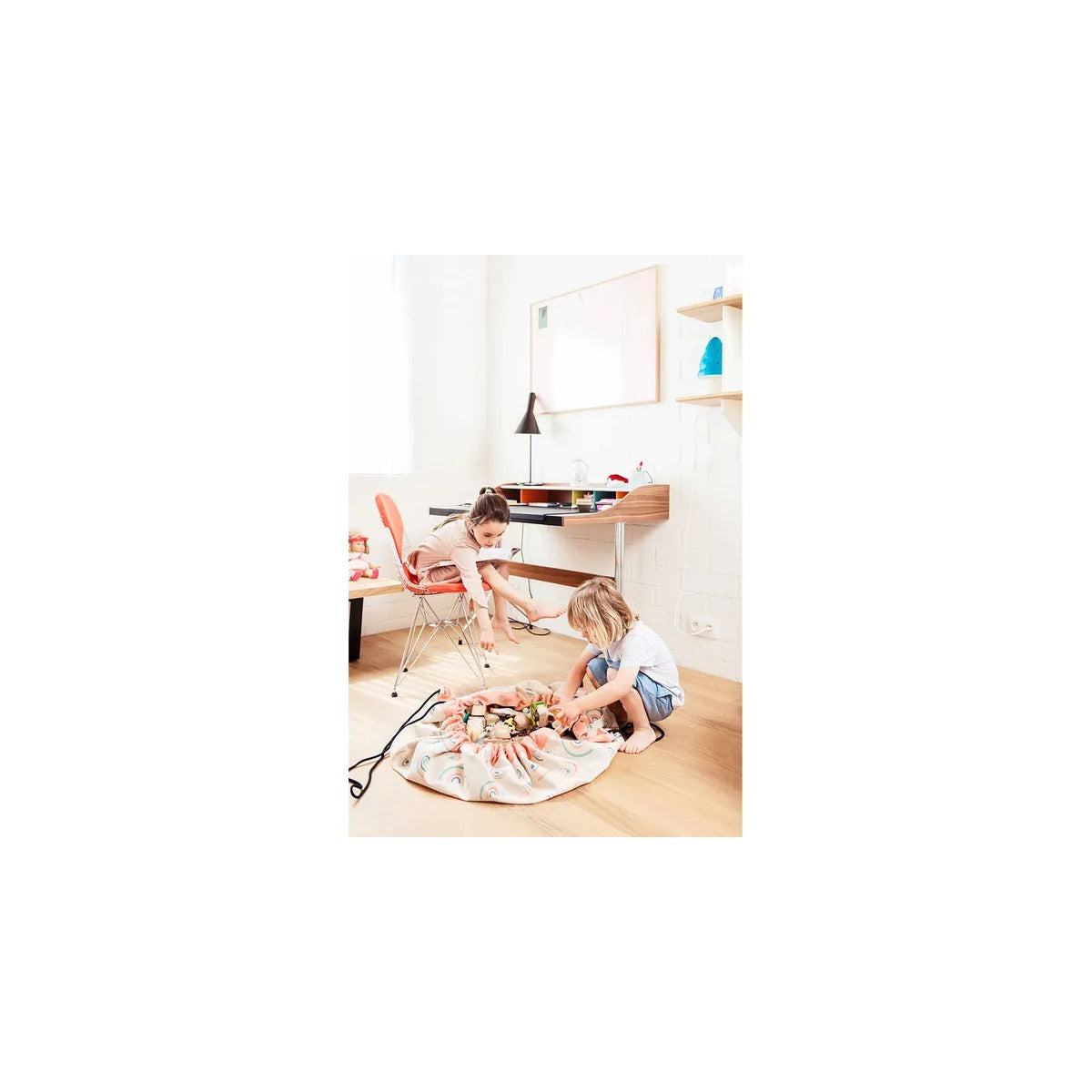 Play and Go Playmat & Storage Bag - Rainbows