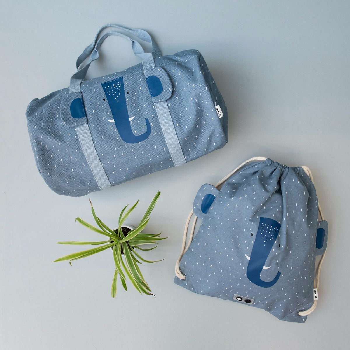 Trixie Drawstring bag - Mrs. Elephant