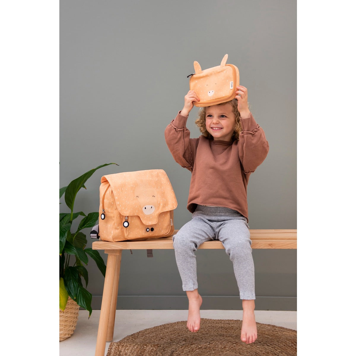 Trixie Satchel - Mrs. Giraffe