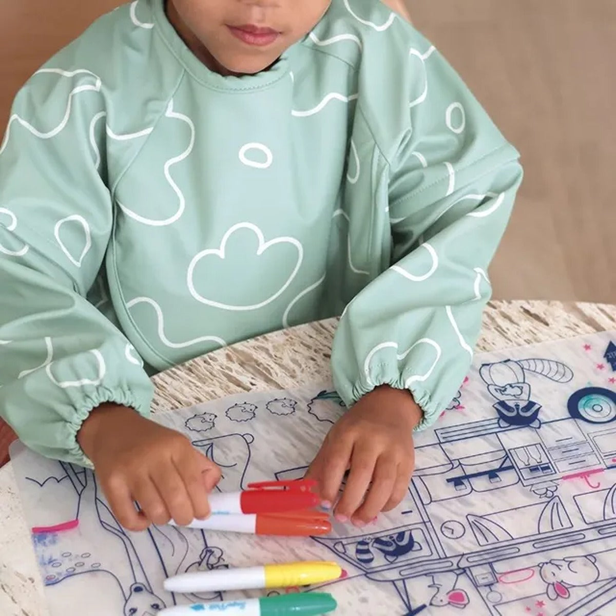 Beaba Beaba 2in1 Bib With Removable Sleeves Sage Green