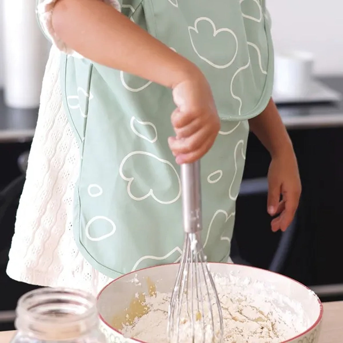 Beaba Beaba 2in1 Bib With Removable Sleeves Sage Green