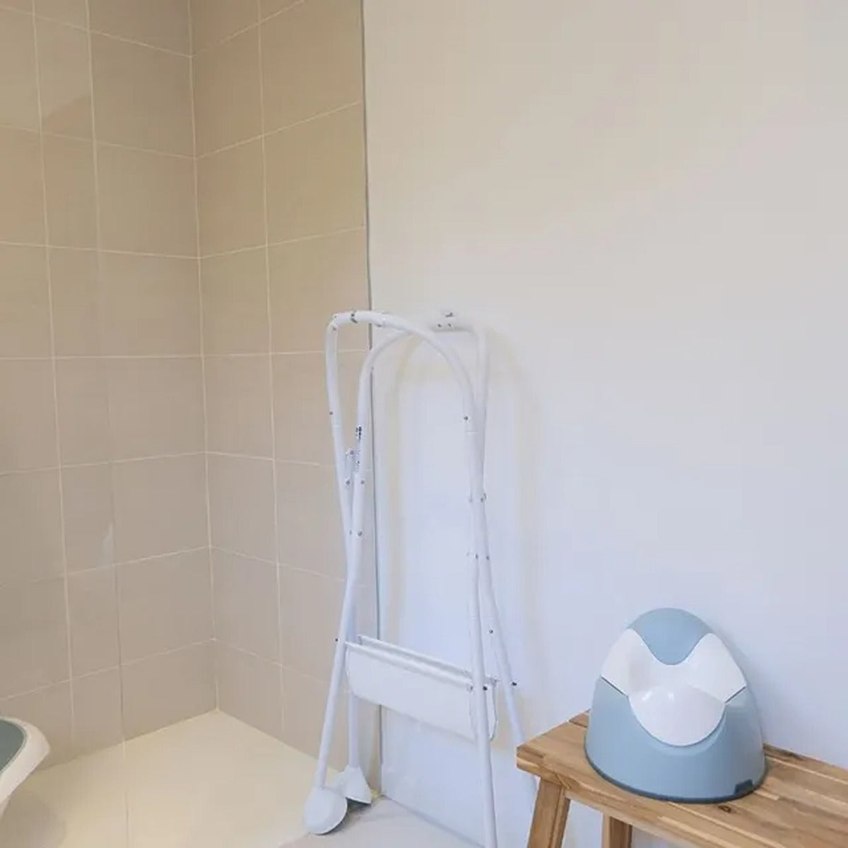 Beaba Beaba Baby Bath Camele?O Foot Support Light White