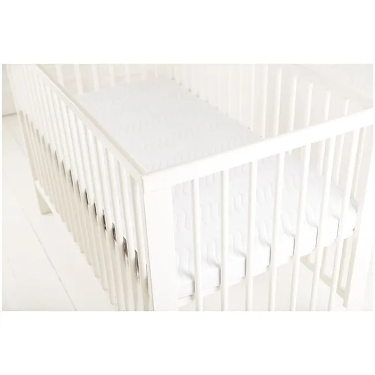 Doomoo Doomoo Basics Plain Sheet/Mattress Protector White