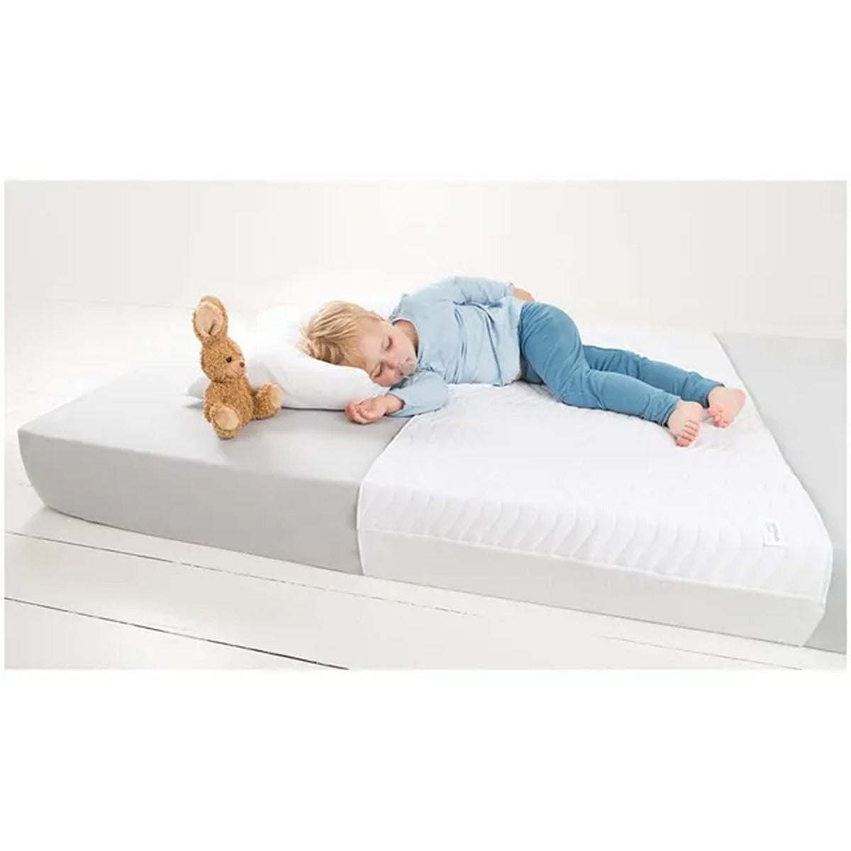 Doomoo Doomoo Basics Plain Sheet/Mattress Protector White