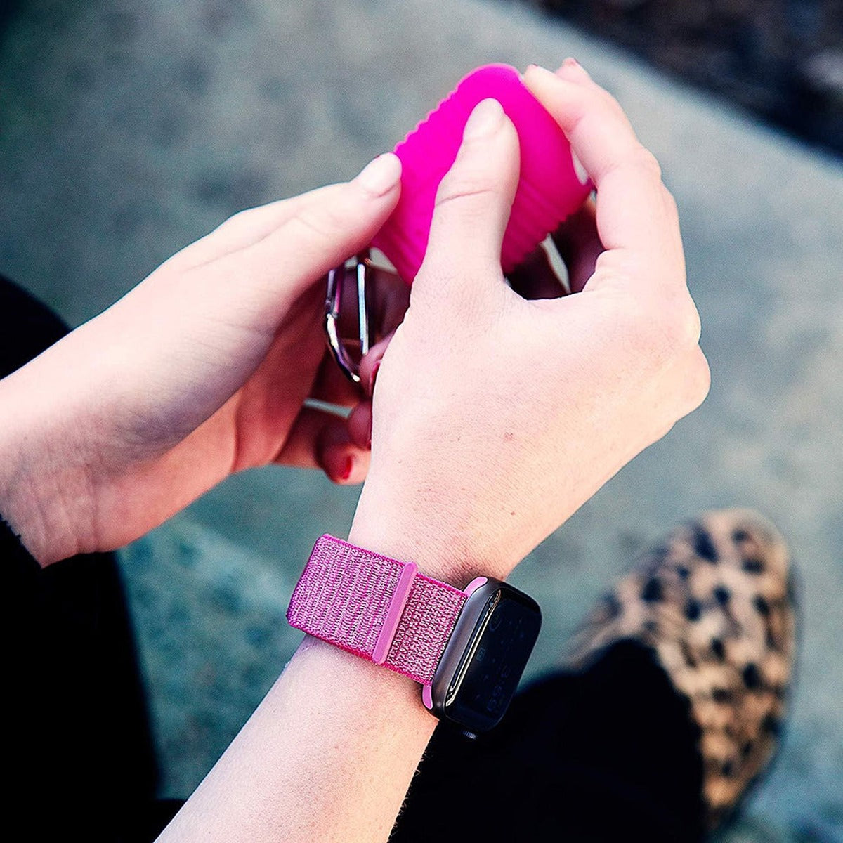 Case-Mate CASE-MATE 38-40mm Apple Watch Nylon Band - Metallic Pink