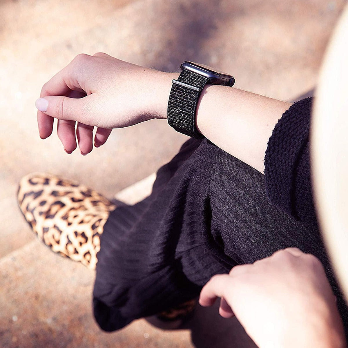 Case-Mate CASE-MATE  42-44mm Apple Watch Nylon Band - Mixed Metallic Black