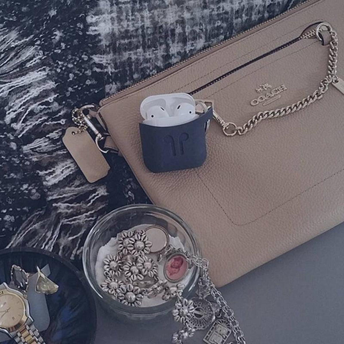 Pod Pocket PODPOCKET Silicone Case for Apple AirPods Indigo Blue