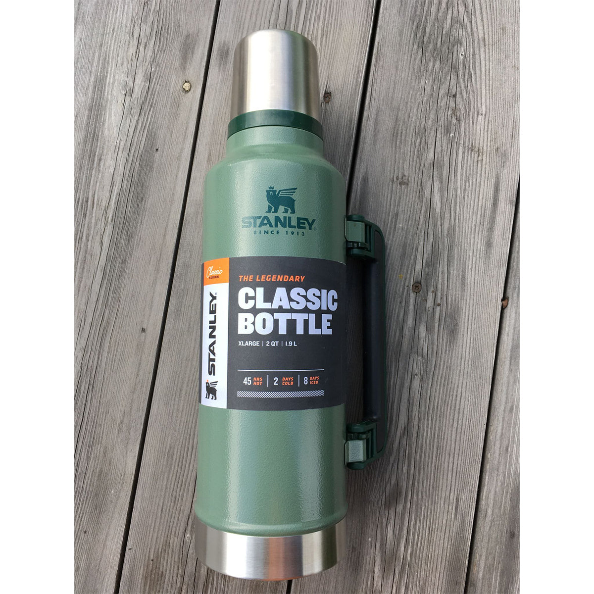 Stanley 1.9L / 2QT Classic Vaccum Bottle H.Green
