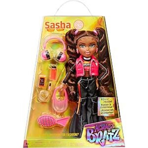 Bratz Sasha Fashion Doll with 10 Accessories and Poster A Multicolour Ages 6 up