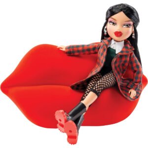 Bratz Funky Fashion Furniture Lip Couch Red hangout spot or use with most fashion dolls up to 12 tall Ages 6