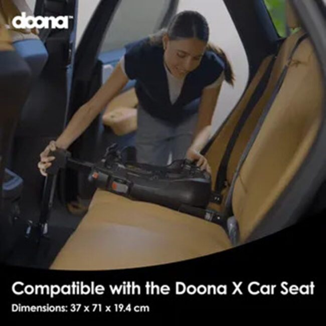 Doona Isofix Base Black in UAE - view 3