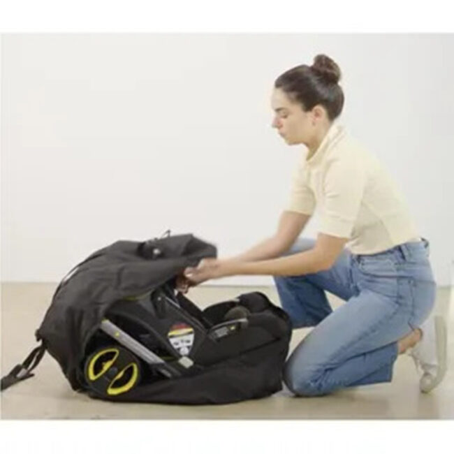 Doona Padded Travel Bag in UAE - view 4