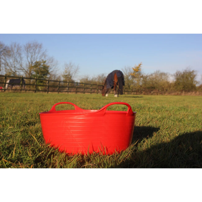 Red Gorilla Gorilla Tubs Recycled Black Tubs Small Shallow 15L Red in UAE - view 2