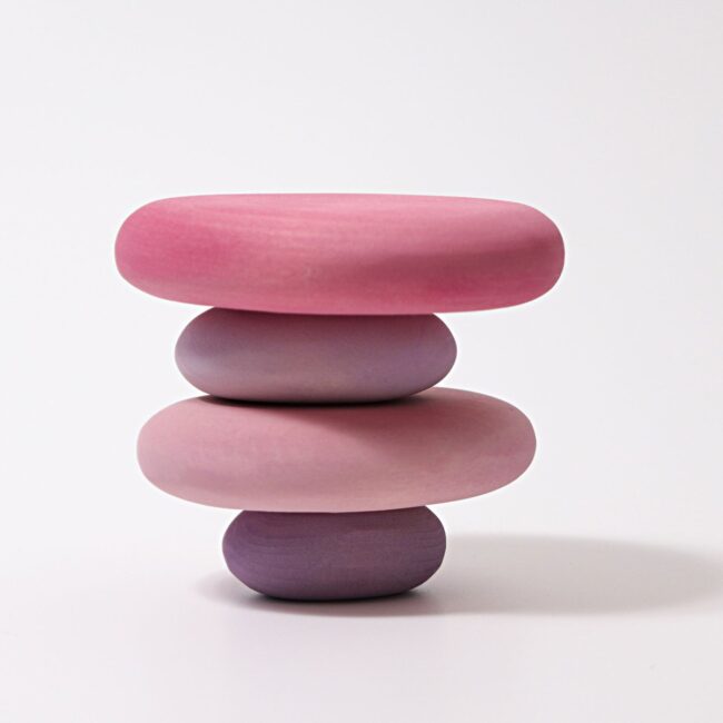 Flamingo Pebbles in UAE - view 2