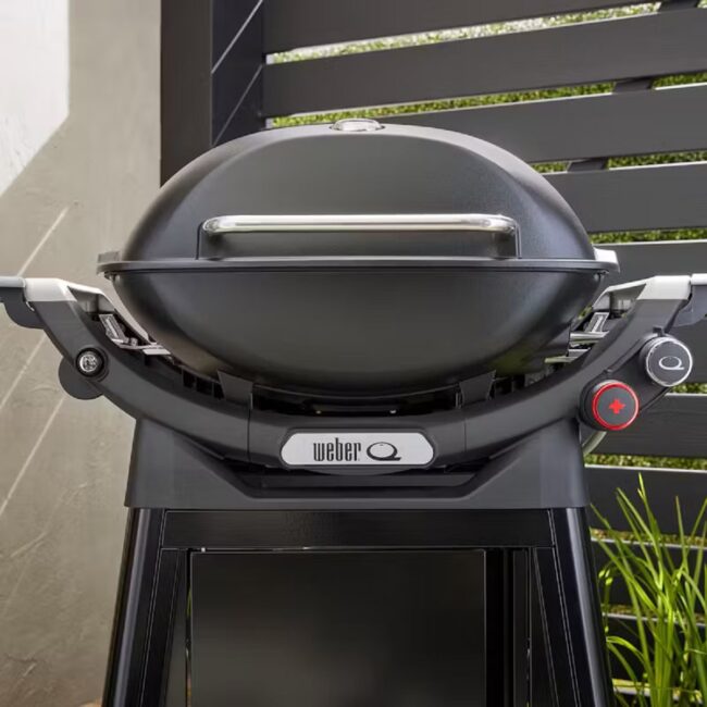 1501136_YM2_EMEA_rgb-1800x1800-295e0c6 Q 3200N Gas Barbecue with Premium Cart in UAE - view 2