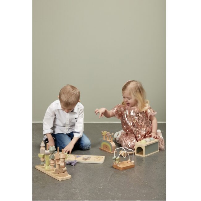 84206_84211_1SHAPESSTACKINGTOWER_896a4bfc-55af-4a97-8daa-25acf8b88113 Pop Up Toy Butterfly in UAE - view 3
