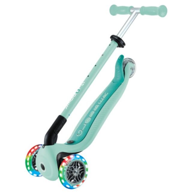 744-206_light-up-foldable-scooter-500x500