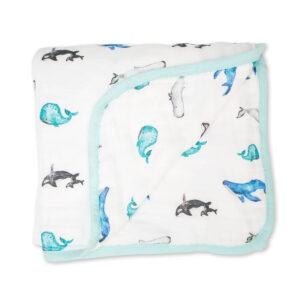 Lulujo Bamboo Crib Quilt – Whales in UAE